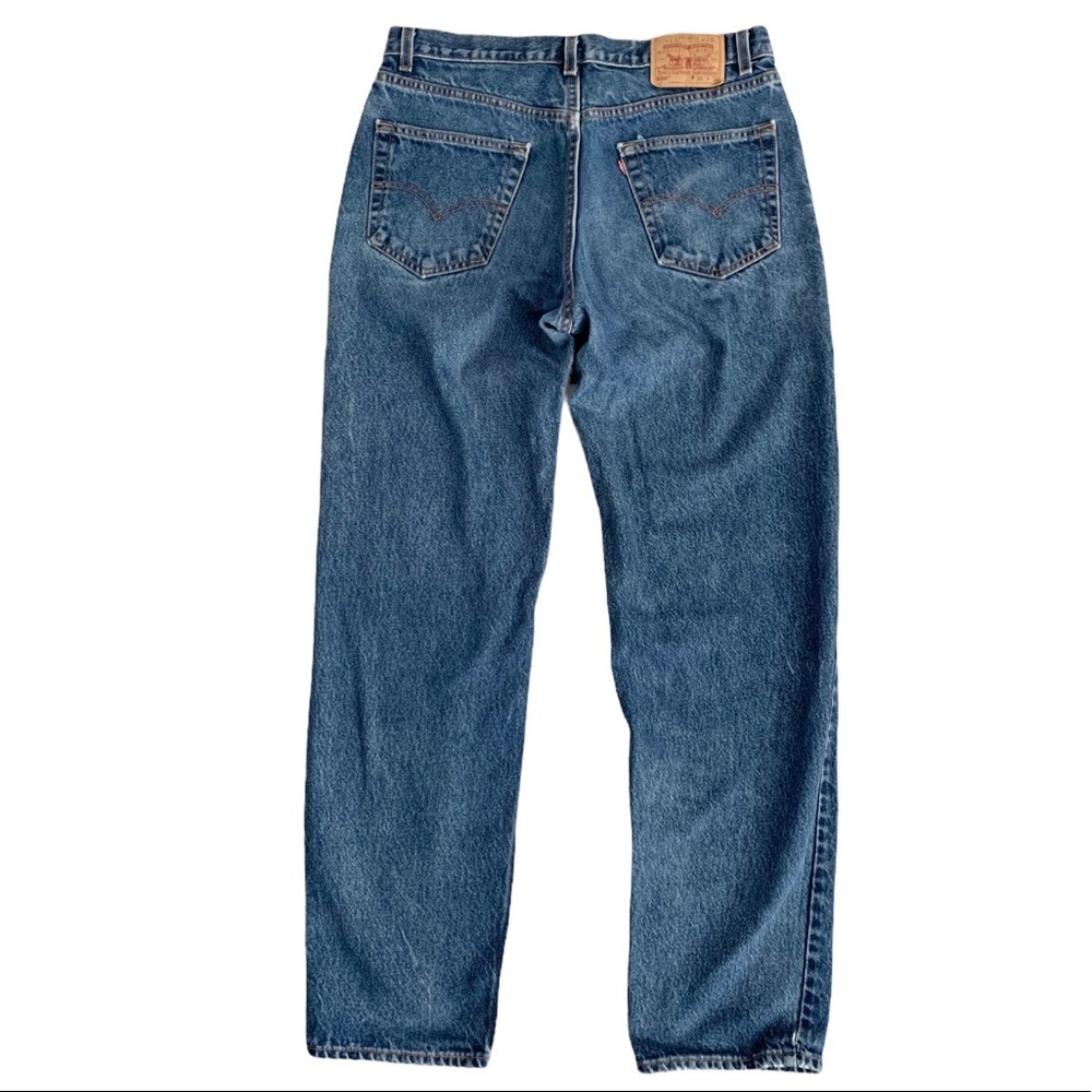 Vintage Y2K 2000 Levi’s 550 Relaxed Fit Jeans / USA